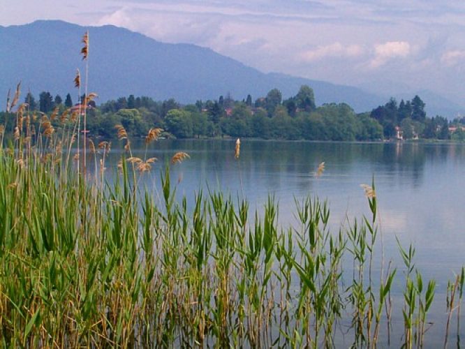 Lago_di_Monate
